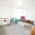 Rent 2 bedroom apartment in Dundee