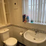 Rent 3 bedroom flat in Doncaster