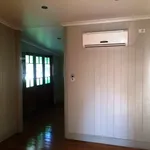 Rent 3 bedroom house in Emerald