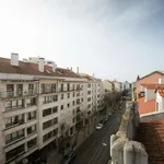 Rent 2 bedroom apartment of 55 m² in lisbon