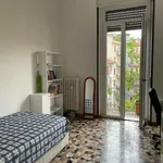 Rent 3 bedroom apartment of 90 m² in Milan