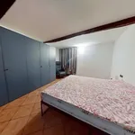 Rent 3 bedroom apartment of 90 m² in Genova