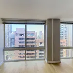 Rent 2 bedroom apartment of 89 m² in New York