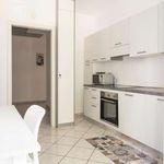 Rent 1 bedroom apartment of 85 m² in Milano