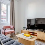 Rent 2 bedroom apartment of 700 m² in Lisbon