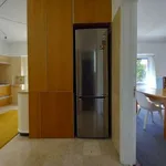 Rent a room in lisbon