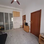 Rent 1 bedroom apartment of 40 m² in Milano