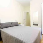 Rent a room in madrid