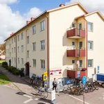 Rent 4 bedroom apartment of 85 m² in Halmstad