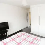 Rent 4 bedroom house in East Midlands