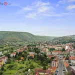 Pronajměte si 3 ložnic/e byt o rozloze 45 m² v Praha