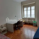 Rent 3 bedroom apartment of 70 m² in Turin