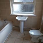 Rent 4 bedroom flat in Wales