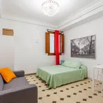 Alquilar 4 dormitorio apartamento en Valencia