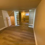 Appartement de 947 m² avec 1 chambre(s) en location à Markham (Markham Village)