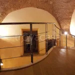 Rent 1 bedroom apartment of 60 m² in Prato