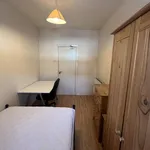 Rent 4 bedroom house in Yorkshire And The Humber