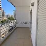 Rent 1 bedroom apartment of 52 m² in Portimão