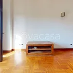 Rent 3 bedroom apartment of 75 m² in Milano