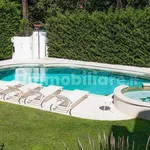 Rent 5 bedroom house of 380 m² in Rome