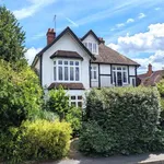 Rent 5 bedroom house in South East England