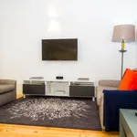 Rent 3 bedroom apartment of 120 m² in Porto