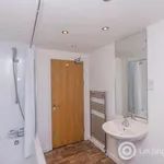 Rent 3 bedroom apartment in Edinburgh