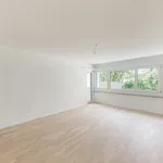 Moderne Wohnung mit Südbalkon