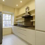 Rent 3 bedroom flat in London