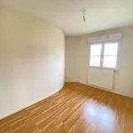 Appartement de 683 m² avec 3 chambre(s) en location à FONTAINE