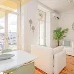 Rent 2 bedroom apartment of 60 m² in Porto