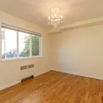 Appartement de 1248 m² avec 3 chambre(s) en location à Vancouver