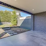 Rent 4 bedroom house in  Oran Park NSW 2570                        