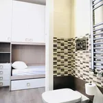 Rent a room of 70 m² in rome