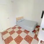 Rent 4 bedroom apartment in Seville