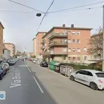 Affitto 4 camera appartamento di 130 m² in Bologna