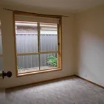 Rent 3 bedroom house in Blakeview