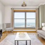 Rent 1 bedroom apartment of 64 m² in lisbon