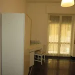 Rent 5 bedroom apartment of 107 m² in Genoa