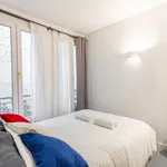 Rent 2 bedroom apartment of 377 m² in Paris