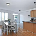 Rent 3 bedroom house of 410 m² in Vaughan (Patterson)