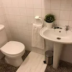 Rent 3 bedroom apartment in Lisbon