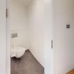 Pronajměte si 3 ložnic/e byt o rozloze 83 m² v Prague