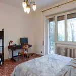 Rent 6 bedroom apartment in Rome