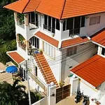 Rent 5 bedroom house of 400 m² in Phuket