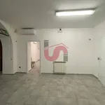 Affitto 3 camera appartamento di 160 m² in Benevento