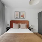 Rent 3 bedroom apartment of 70 m² in Zürich