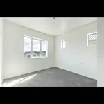 Rent 3 bedroom house in Kaipātiki