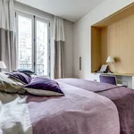 Rent 1 bedroom apartment of 750 m² in Paris