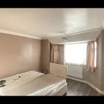 Rent 3 bedroom house in Bedfordshire